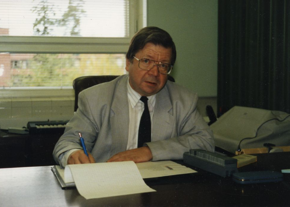 Akateemikko Teuvo Kohonen