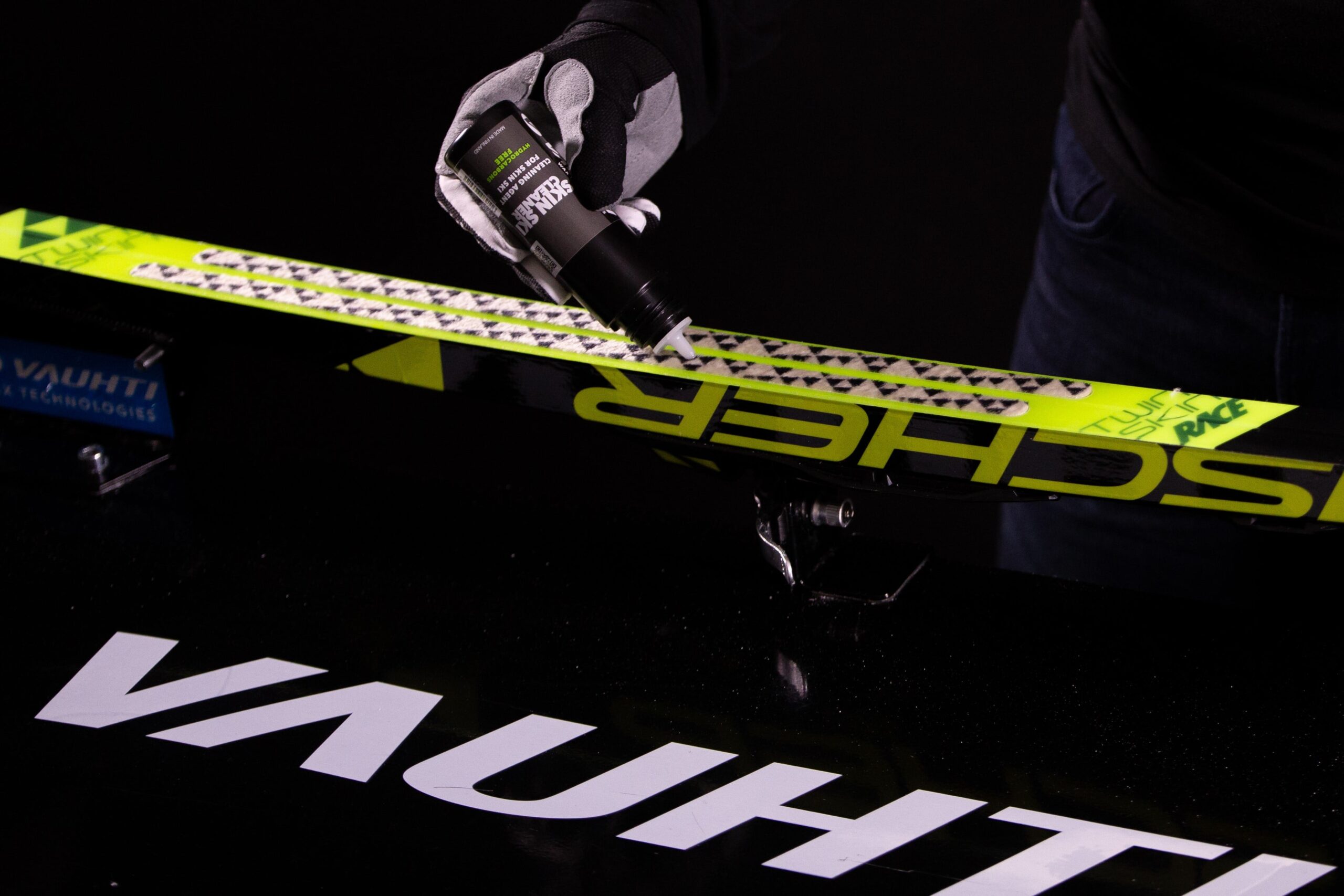 Vauhti Skin Ski Cleaner
